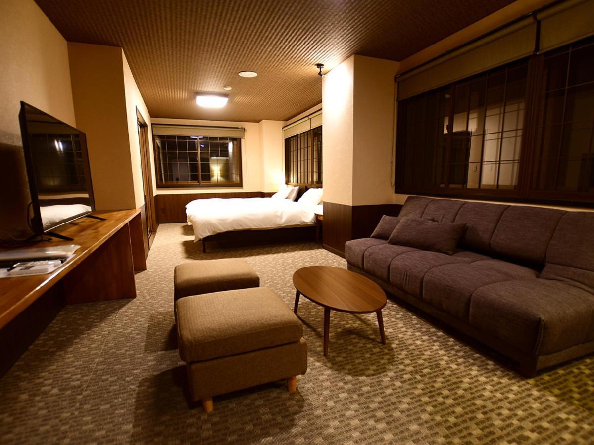 Kutsurogijyuku Shintaki Otel Aizuwakamatsu Dış mekan fotoğraf