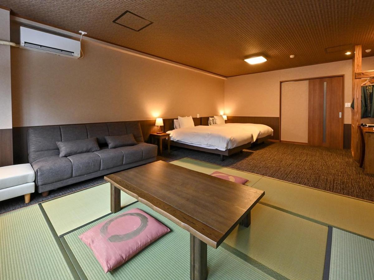 Kutsurogijyuku Shintaki Otel Aizuwakamatsu Dış mekan fotoğraf